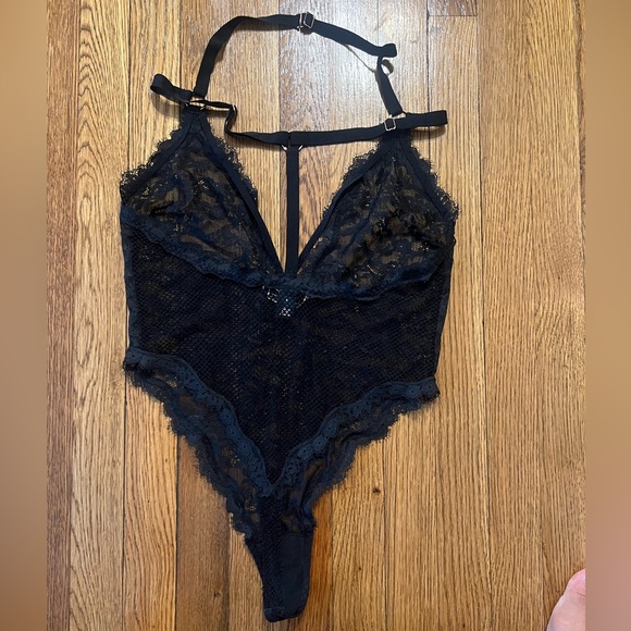 Victoria's Secret Midnight Lace Bodysuit - Picture 3 of 7